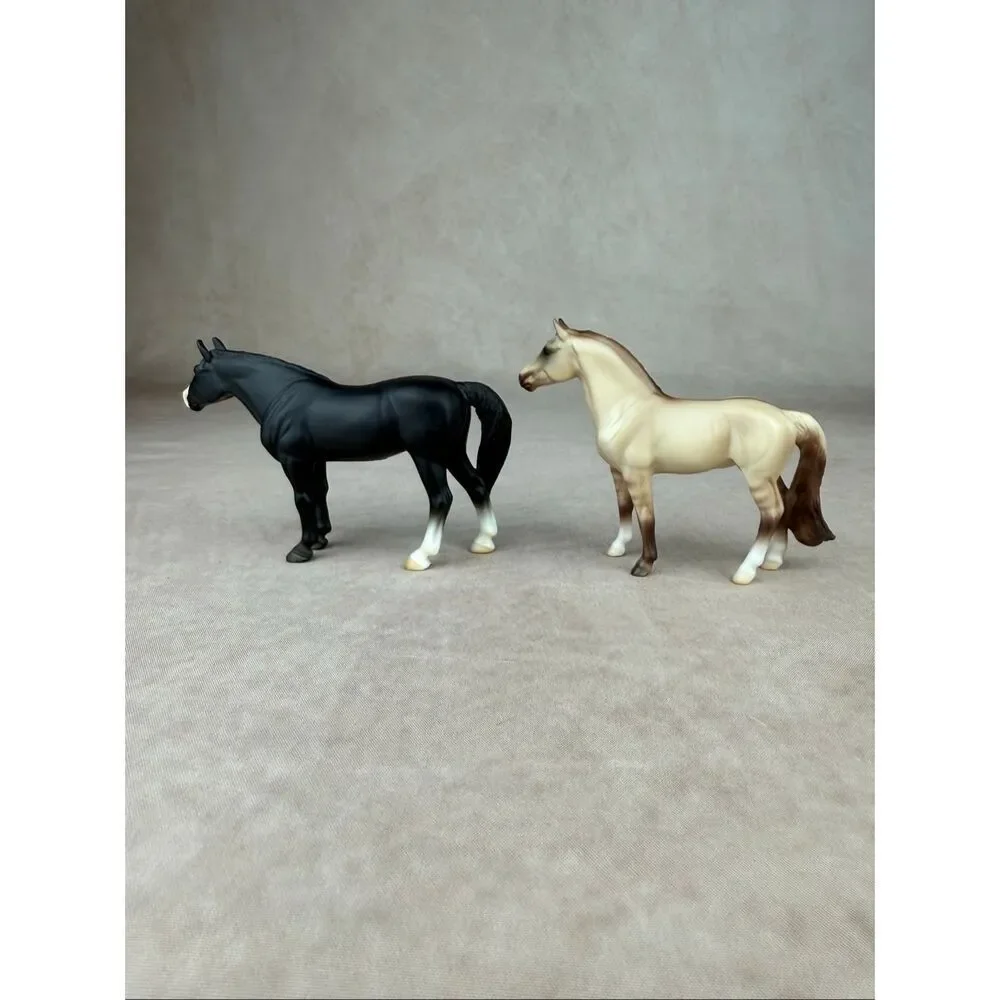 Breyer Stablemates Horse Foal Surprise QH Warmblood READ